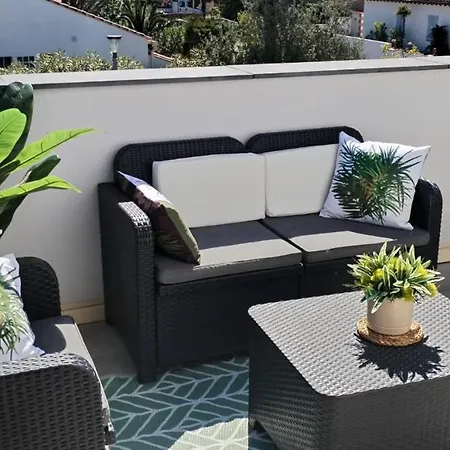 Luxueuse Avec 3 Parentales Et Piscine Privative Proche Des Plages *
