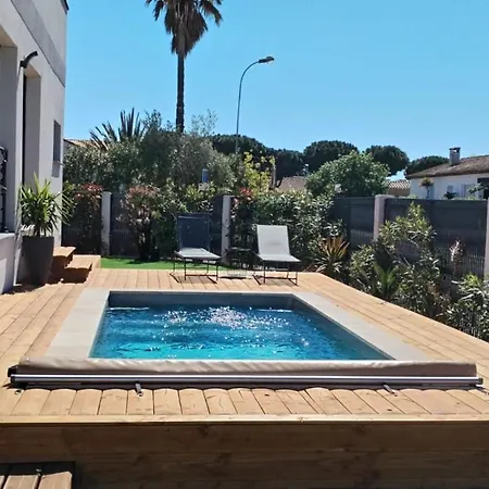 Luxueuse Avec 3 Parentales Et Piscine Privative Proche Des Plages Villa